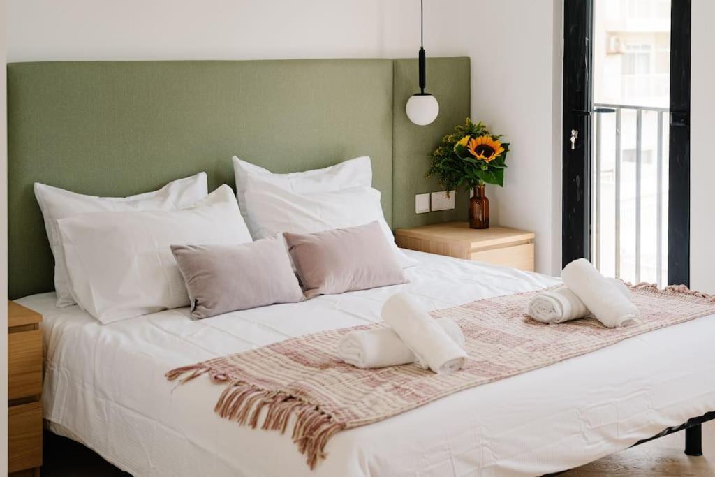 Sliema Mainstreet Designer Suite 5 Екстериор снимка